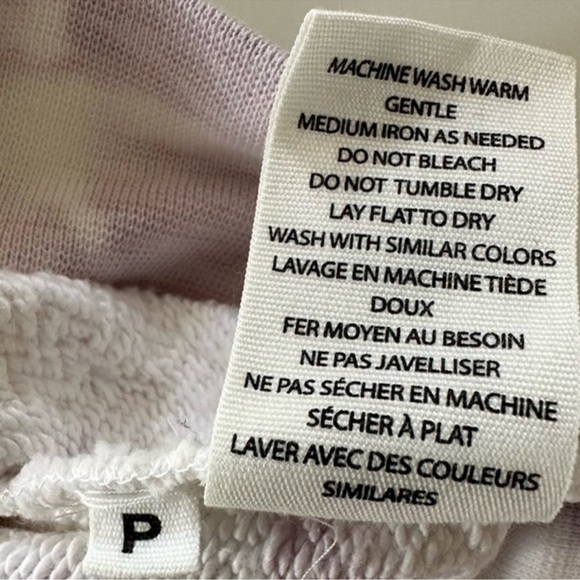 ULLA JOHNSON ELLIOT PUFF SLEEVED LAVENDER
TIE-DYE TOP PETITE - Picture 16 of 16